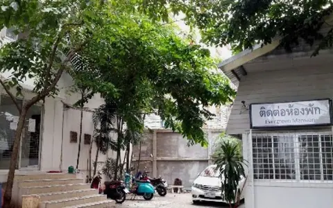 Serrano Apartment(เซอราโน่ อพาร์ทเม้นท์) ซอยมหาดไทย รามคําแหง65