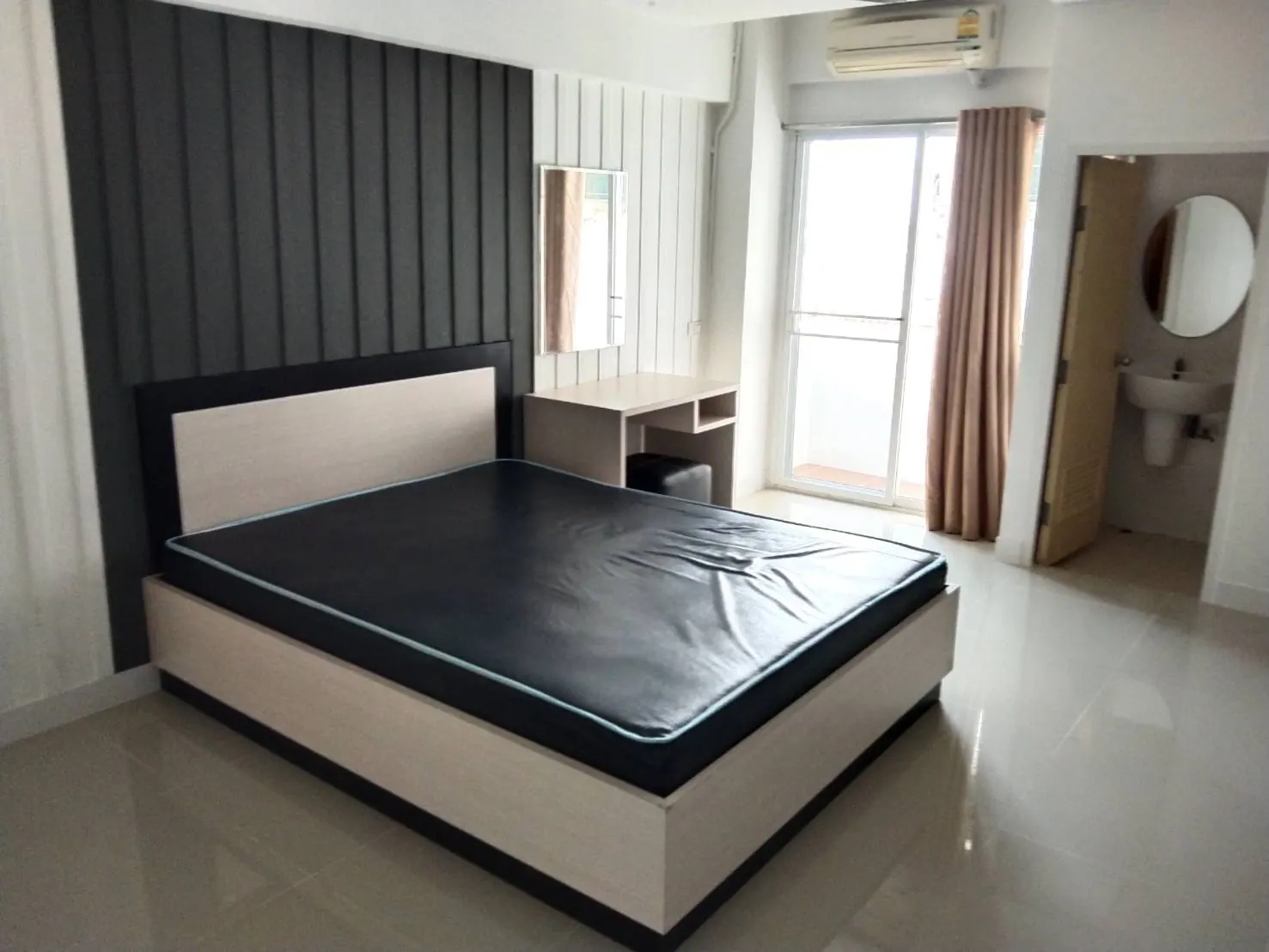 ไกวัลอพาร์ตเมนท์ (kaiwan Apartment) ให้เช่าห้องพักรายเดือน ใกล้ MRT ภาษีเจริญ BTS บางหว้า