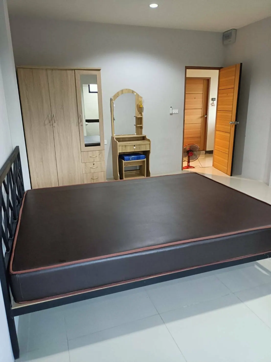 Nonny apartment (นอนนี่ อพาร์ทเม้นท์ มีนบุรี)