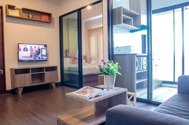 Condo Lumpini Ville Ramkhamhaeng 26 สะอาดปลอดภัย -