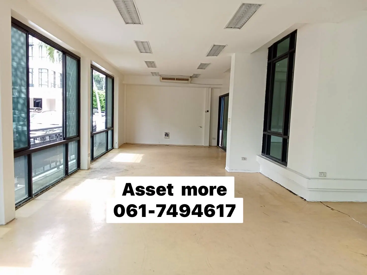 ให้เช่าโฮมออฟฟิศโครงการบ้านกลางกรุง  4ชั้น   พื้นที่ใช้สอย  485 ตรม  ถ.บางนา-ตราด กม.2 แขวงบางนา เขตบางนา  กทม