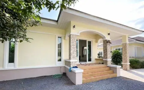 Special Price  Ready-to-Move-In Single House Near Blue Market and Luxury Hotel Close to Raja Ferry Pier House Taling Ngam Koh Samui