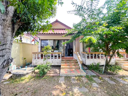 Luxury Property for Sale in Samui – 3 Homes with Pool, Close to Central Samui and Hospitals