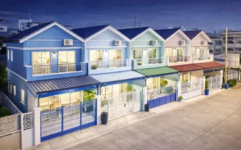 กำนันแม้น24-32 ทาวน์เฮ้าส์ให้เช่า 2นอน 2น้ำ ใกล้ถนนกัลปพฤกษ์และตลาดกำนันแม้น 1กม  Makro กำนันแม้น 800 ม.
