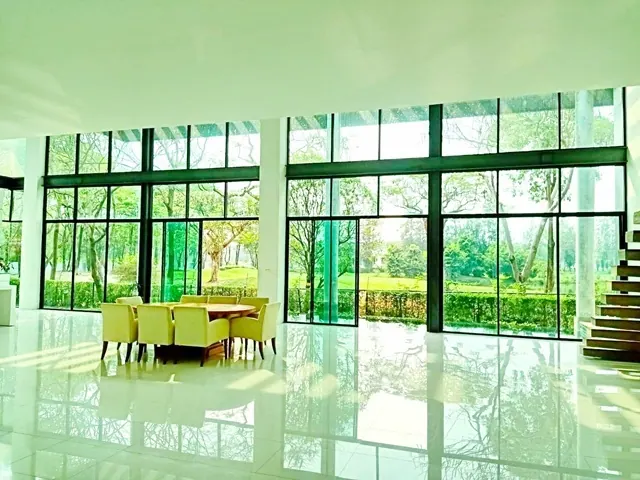 บนที่ดิน 2ไร่ 2,500ตร.ม.คฤหาสน์ Pool Villa 9นอน 5น้ำ ซาฟารีเวิลร์ ปัญญาอินทรา The Legacy Golf Club  Wellness Center