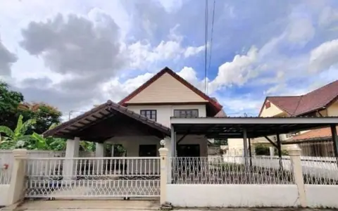 พร้อมอยู่ ให้เช่า บ้านเดี่ยวซอยนวมินทร์ ใกล้ตลาดปัฐวิกร ทำออฟฟิศได้เก็บสินค้าได้ จอดรถได้หลายคัน
