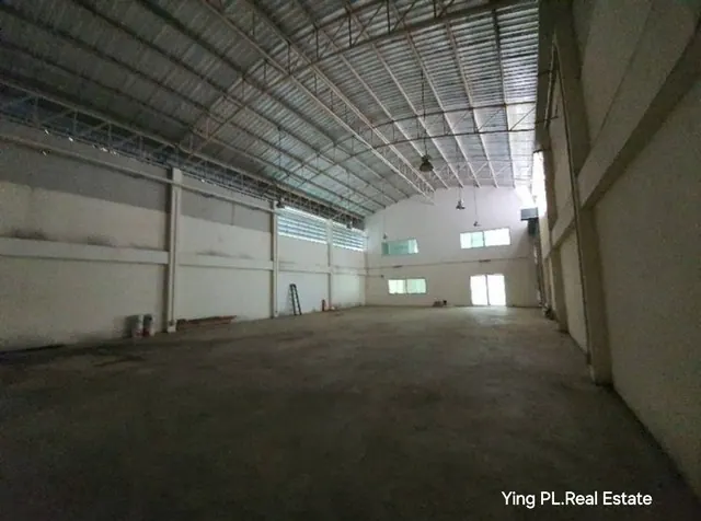 ให้เช่าโกดัง/โรงงาน ลำลูกกา คลอง 8 รถ 10 ล้อ เข้า-ออก ได้