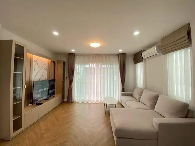 House for Rent – Lake Valley Bowin Village, Bo Win Chonburi – Near Eastern Seaboard Industrial Estate