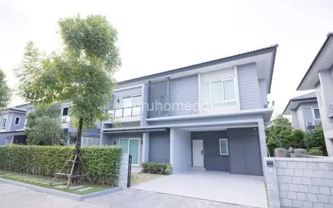 ปล่อยเช่า บ้านเดี่ยว 2 ชั้น เซนโทร บางนา – วงแหวน ตกแต่งพร้อมอยู่ ใกล้ส่วนกลาง เงียบสงบ พื้นที่ 54.6 ตรว 4นอน 3น้ำ - ghd000361R