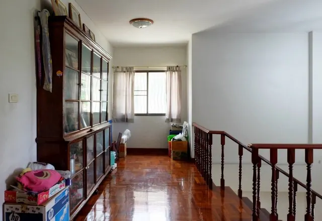 ขายบ้านเดี่ยว 2 ชั้น เนื้อที่ 95 ตร.วา 4 นอน  5 น้ำ ลาดพร้าว กรุงเทพ