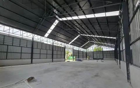 BR 1363 ให้เช่าโกดัง WAREHOUSE FOR RENT รถใหญ่เข้าได้ ใกล้มอเตอร์เวย์ ใกล้ตลาดจตุจักร ชลบุรี