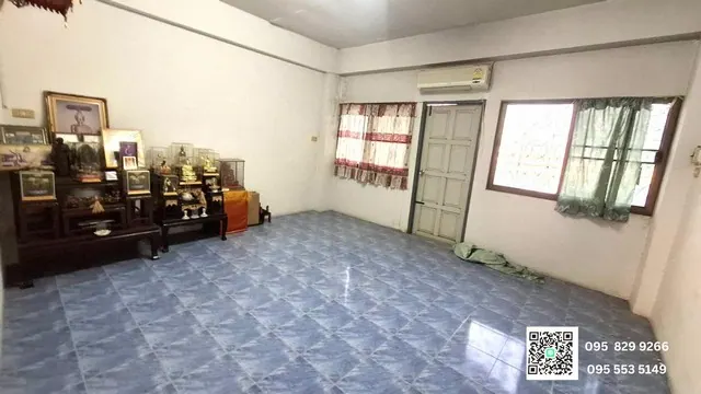 ขายอาคารพาณิชย์ 4 ชั้น 2 คูหา 36 ตรว.อยู่ในตลาดวงศกร ติดถนนสายไหม พร้อมดำเนินกิจการได้ สายไหม กรุงเทพ