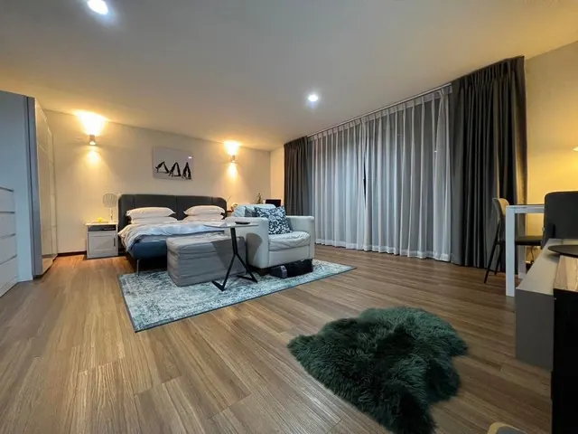 ขายทาวน์เฮาส์ 5 ชั้น พื้นที่ใช้สอย 400 ตร.ม พัฒนาการ 52 เหมาะสําหรับครอบครัวใหญ่หรือทำโฮมออฟฟิศ