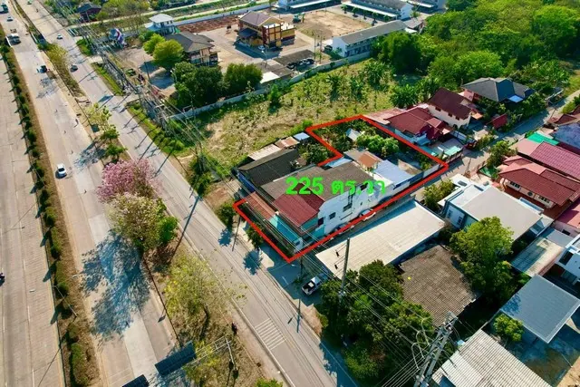 ขายที่ดิน เชิงพาณิชย์ เมืองลำปาง ติดถนน พหลโยธิน  8 เลน ทำเลดีมาก