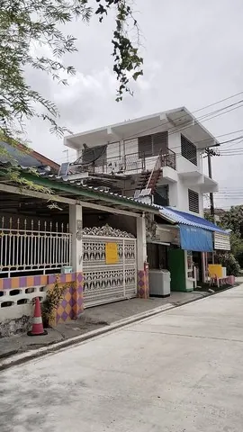 ขายบ้านเดี่ยว 2 ชั้นพร้อมห้องเช่า 3 ชั้น ซอยบางนา-ตราด 38 เขตบางนา กรุงเทพฯ