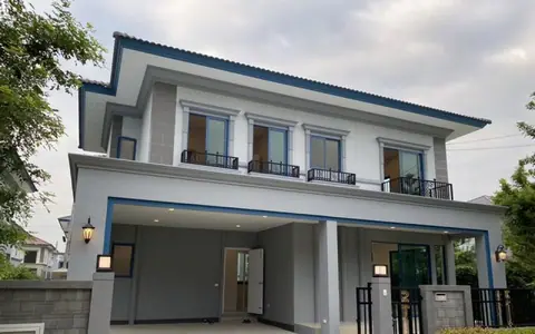 บ้าน บ้านเดี่ยว Grandio บางแค หลักสอง 8900000 thb 4 ห้องนอน 4 Bathroom พื้นที่ =  55 ตร.ว.   ทำเลคุณภาพ บ้านเดี่ยวหรูใกล้ MRT หลักสอง และเดอะมอลล์บางแค
