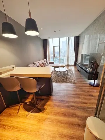 คอนโดมิเนียม เดอะรูม สาทร - ถนนปั้น The room Sathorn - TanonPun N I C E!