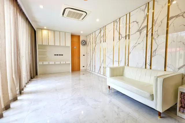 บ้าน บ้าน 365 81 ตารางวา 4BR 55900000 บ.   บรรยากาศส่วนตัว