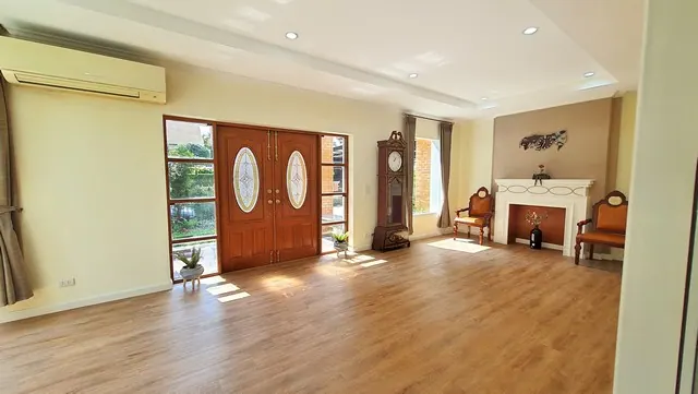 บ้าน Q House Avenue  พระราม5   ขนาดเท่ากับ 0 Rai 1 Ngan 62 ตรว.  24000000 THB   ทำเลนี้ห้ามพลาด