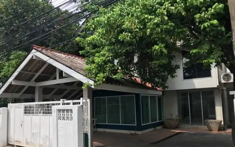 [RC307]ให้เช่า 30k บ้านเดี่ยว ลาดพร้าว 34 ซอยเกศรี สามเสนนอก เขตห้วยขวาง เข้าซอยเพียง 100 เมตร ใกล้แยกรัชดา ใกล้รถไฟฟ้า MRTลาดพร้าว