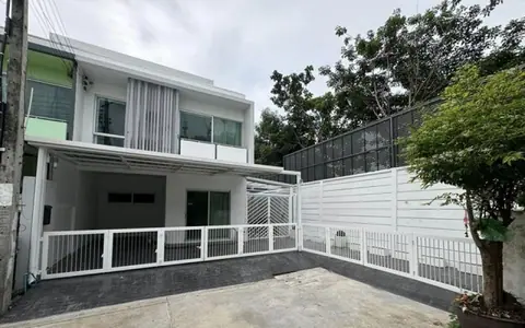[H045]ให้เช่า 27k ทาวน์โฮม หลังมุม The Plant เดอะ แพลนท์ ซิตี้ ลาดพร้าว 71 นาคนิวาส 48 เขตลาดพร้าว