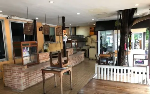 รหัสC6445 ให้เช่าพื้นที่ร้านขายของ 100 ตารางเมตร หลังมุม ซอยเสรีไทย57  เหมาะทำร้านอาหารและคาเฟ่