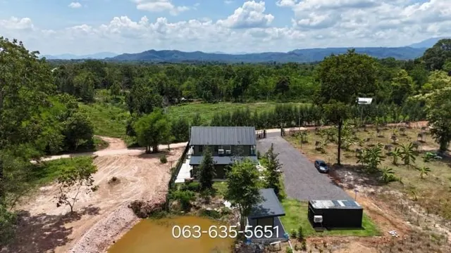โอโห ลดเป็นล้าน ขายบ้านพักตากอากาศ กลางหุบเขา ปราจีนบุรี ตัวบ้าน 2 ชั้นสุดสวยพร้อมหิ้วกระเป๋าเข้าอยู่ ใกล้แหล่งสถานที่ท่องเที่ยว