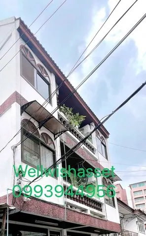 ขายทาวน์โฮม 3 ชั้น 2 คูหาติดกัน ทำเลรัชดา ห้วยขวาง ซอยสุขร่วมกัน หลังโรงแรม The Emerald รัชดา MRT ห้วยขวาง