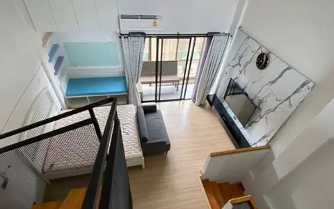 ขายทาวน์โฮม 3.5 ชั้น สไตล์ลอฟท์ ใกล้โรงเรียนนานาชาติ ISB พร้อมผู้เช่า ผลตอบแทนมากกว่า 6.5%!
