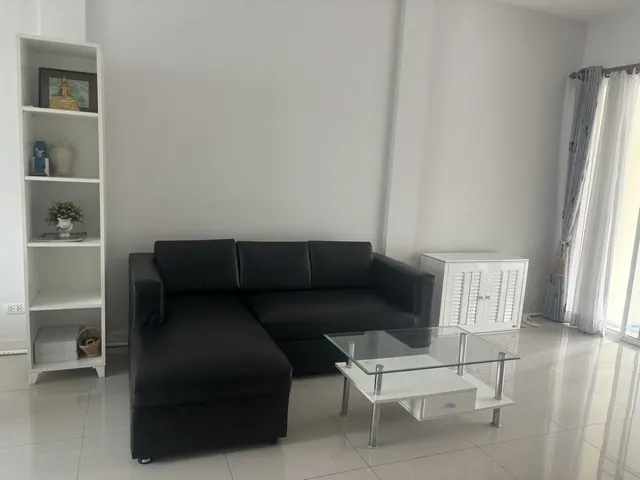 ขายขาดทุน ทาวน์โฮม3ชั้น บ้านกลางเมืองลาดพร้าว101 ราคาพิเศษฟรีโอน