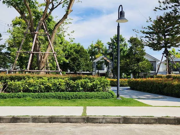 ขายบ้านแฝด 2 ชั้น บริทาเนีย เมกะทาวน์ บางนา  ทำเลดีใกล้เมกาบางนา และทางด่ว