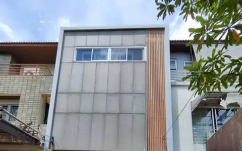 ขายด่วน โฮมออฟฟิศ  ใกล้ศาลอาญา MRT ลาดพร้าวรัชดาภิเษก 32 ลาดพร้าว 35 ทำเลศักยภาพ เหมาะแก่การทำธุรกิจ เดินทางสะดวก