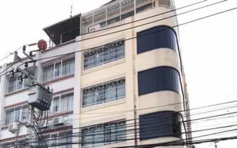 ขายอาคารพาณิชย์ 5.5 ชั้น ตากสิน 28 ที่ดิน 39.3 ตร.ว. พื้นที่ใช้สอย600 ตร.ม.