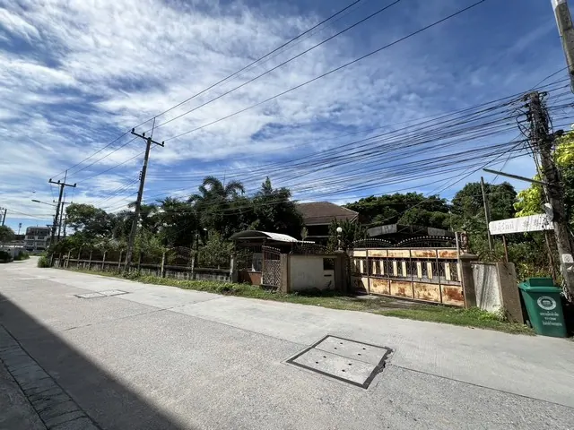ขายที่ดินใกล้จตุจักรชลบุรี 3 ไร่ 1 งาน 3 ตร.ว. ราคารวม 32.575 ล้านบาท
