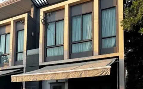 ขาย Townhome (หลังมุม) Pleno Sukhumvit-Bangna (next to Mega Bangna)  ใกล้เมกะบางนา เมกะบางนา !! พร้อมอยู่