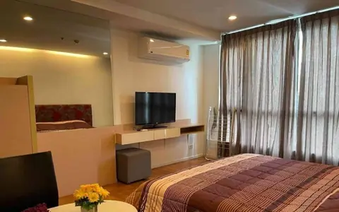 ขายคอนโด 15 สุขุมวิท เรสซิเดนซ์ ใกล้ BTS นานา 1 ห้องนอน 28.1 ตร.ม. ห้องพร้อมอยู่ ทำเลดี เหมาะอยู่เองหรือลงทุน