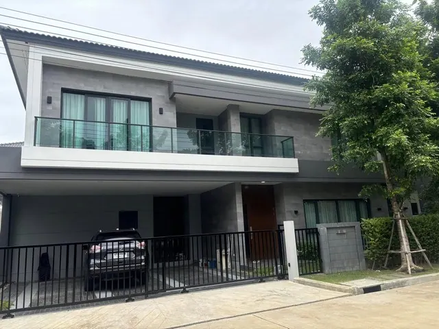 WAN450ให้เช่าบ้านในโครงการเดอะซิตี้ติวานนท์งามวงศ์วาน หน้าบ้านไม่ตรงกับใคร ทิศเหนือ ใกล้รถไฟฟ้าสีชมพูและสีม่วง เดินทางไปทางด่วนสะดวกมาก