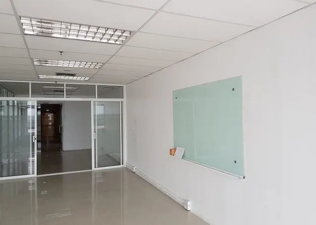 OFfice อาคารไอทีเอฟสีลม 1นอน1ห้องน้ำ 0 Rai 1 NGAN 0 ตร.ว. 40000 บ. ไม่ไกลจาก - +++ กรุงเทพ