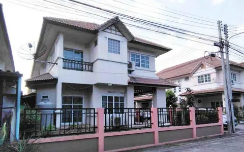 ให้เช่าบ้านแฝด 2 ชั้น หมู่บ้านนันนรินทร์ ใกล้ม.รังสิต,ฟิวเจอร์