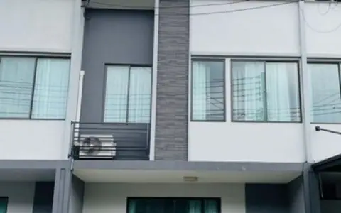 ให้เช่าทาวโฮม 2 ชั้น หมู่บ้าน Pleno พหล-รังสิต ใกล้ฟิวเจอร์,เซียร์,โทลเวย์,ตลาดรังสิต,โรงกษาปณ์