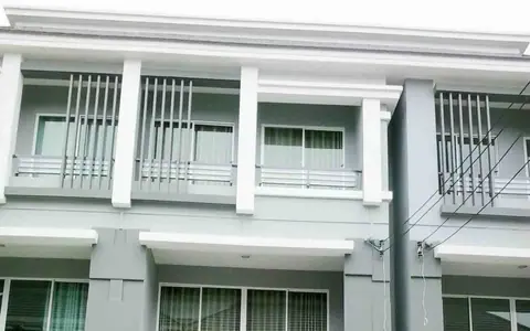 ให้เช่าทาวน์โฮม 3 ชั้น บ้านกลางเมือง พระราม 9 – รามคำแหง อยู่ซอยรามคำแหง 39 ใกล้