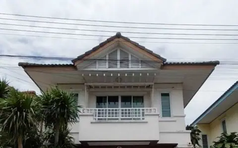ให้เช่าบ้านแฝด 2 ชั้น หมู่บ้านวราสิริ เมืองเอก ใกล้ ม.รังสิต