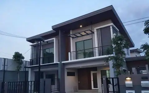 ให้เช่าบ้านแฝด หมู่บ้าน The Plant รังสิต-คลอง 2  อยู่หลังฟิวเจอร์ คลอง2 คลองหลวง