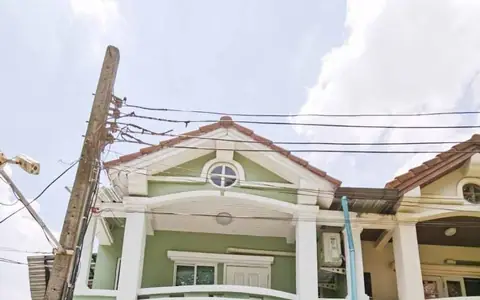ให้เช่าทาวน์เฮ้าส์ 2 ชั้น หมู่บ้านรีโน่ ซอยนวมินทร์86 ถนนนวมินทร์ กทม.