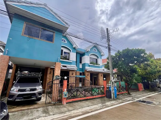 ขาย บ้านแฝด สวนเก้าแสน บางพลี 2 หลังติดกัน พื้นที่ใช้สอยกว้าง ใกล้ศูนย์การค้าหลายแห่ง