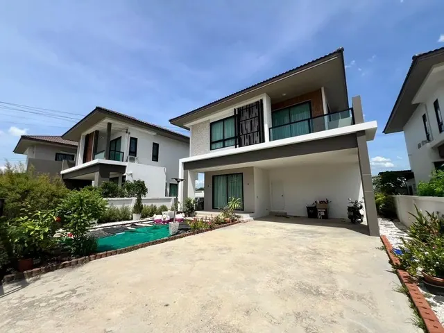 บ้านเดี่ยว 2 ชั้น ม.แสนสราญ 2  ต.ปากเพรียว  อ.เมืองสระบุรี   จ.สระบุรี