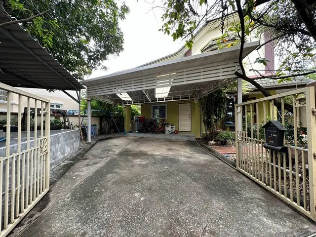 บ้านเดี่ยว ทำเลดี ราคาคุ้มค่า ที่หมู่บ้านพาร์คเวย์โฮม เขตสะพานสูง
