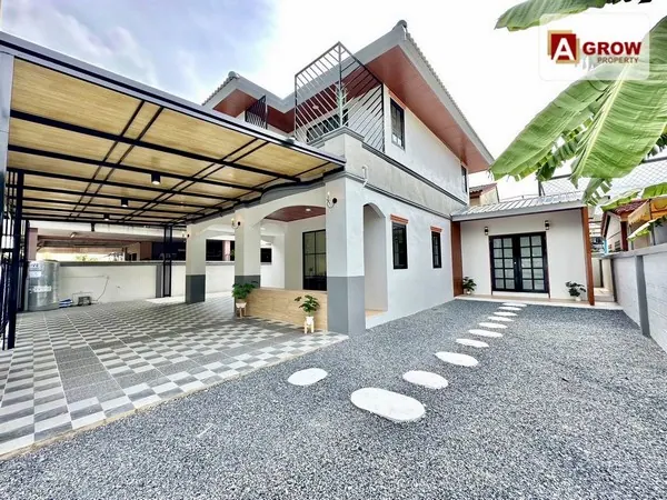 ม. ณัฐวรรณ ซอยสังฆสันติสุข18 กระทุ่มราย รีโนเวทใหม่ตกแต่งไว้อย่างสวยงามและลงตัว พร้อมเข้าอยู่ได้เลย