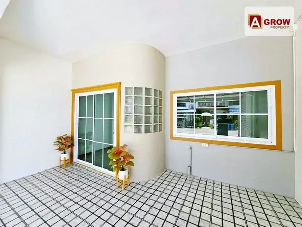 ม.ศุภากร ถ.เมน ทำเลค้าขาย ระหว่างซอย22-24เลยวงเวียนฝั่งขวา