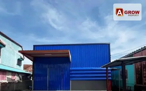 ขายโกดัง พื้นที่ 59ตร.ว. พิกัดเพชรเกษม110 ราคาขายถูกมาก สภาพสวย อายุไม่ถึง 1 ปี